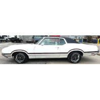 Beautiful 1970 Oldsmobile Cutlass Supreme 455 OAI Hood Posi-Trac !!!