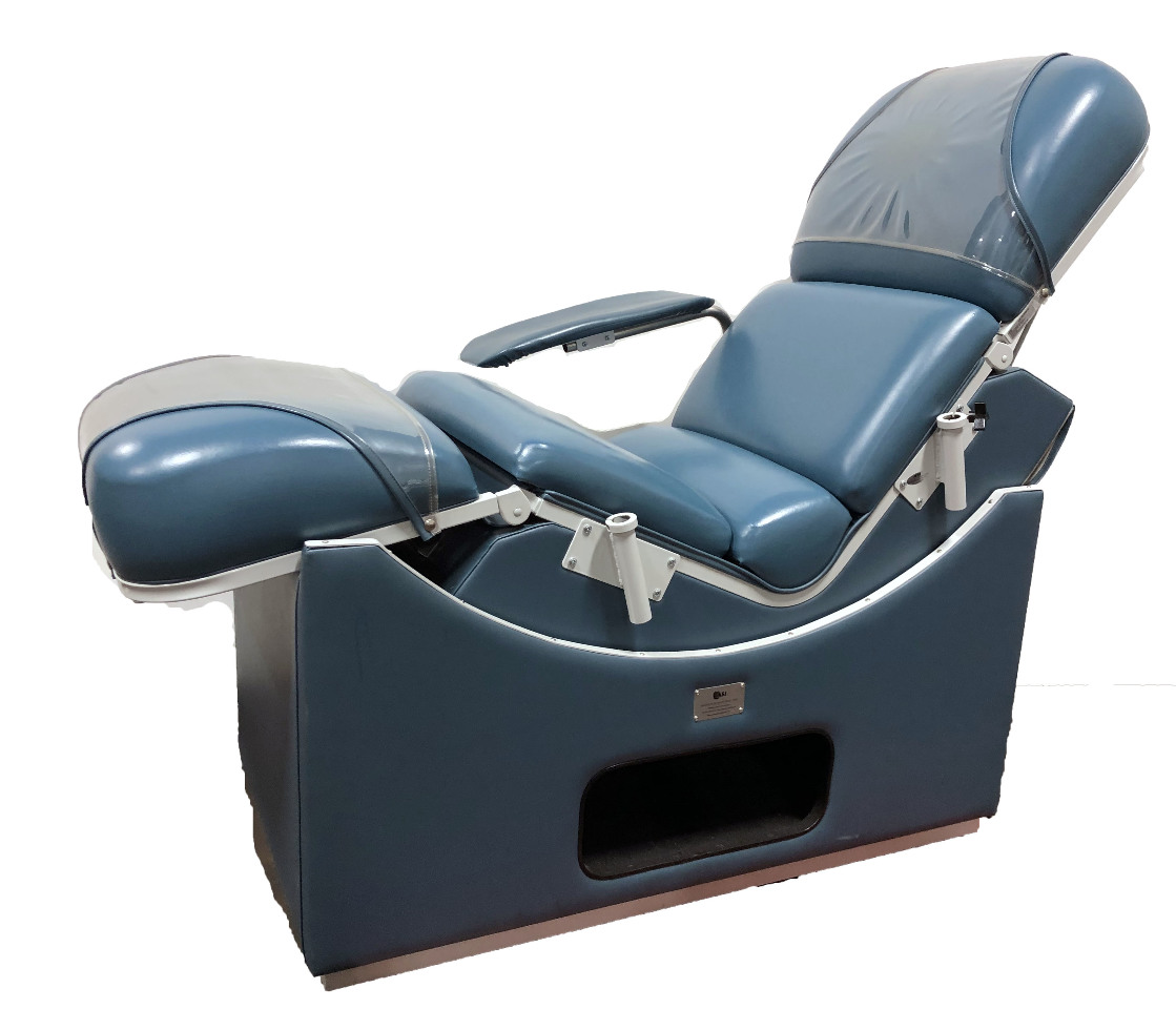 Mobile Coach Blood Donor Collection Lounge Chair Apheresis Oncology