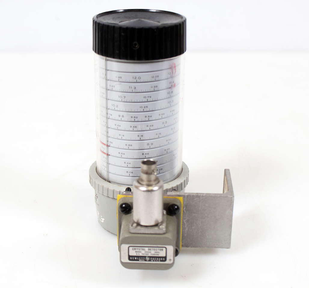 HP X532B Waveguide 8.212.4GHz Frequency Meter w/ X424A (NEG) Crystal