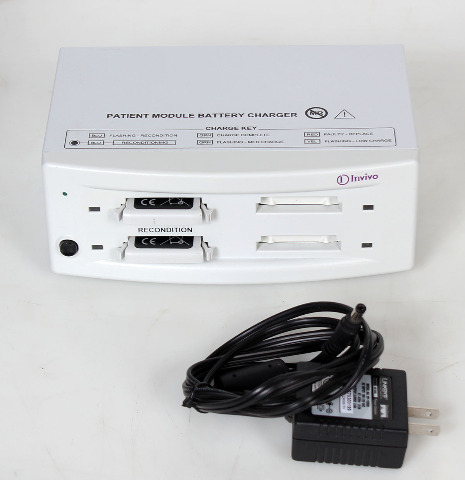 Invivo 9023 Expression Patient Module Charger w/2x Batteries + Power Supply