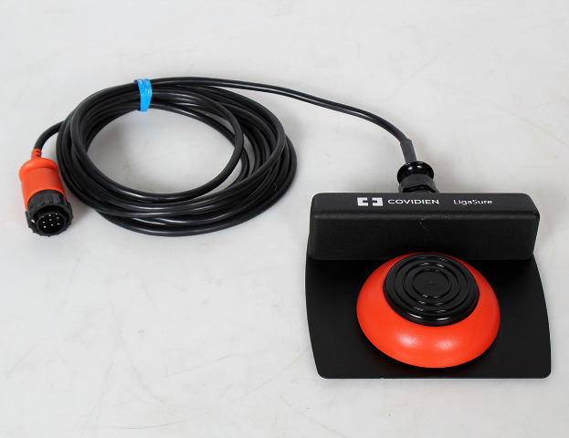 Covidien LigaSure Tissue Fusion Footswitch LF0500 + Warranty