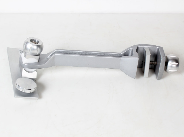 Terumo Articulated Monitor Pole Clamp CDI-517 for CDI-500/550 Systems