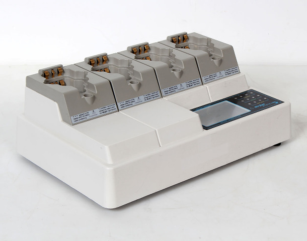 Stryker System 5 Modular Four Station Battery Charger 4110-120 +4110-426 Modules