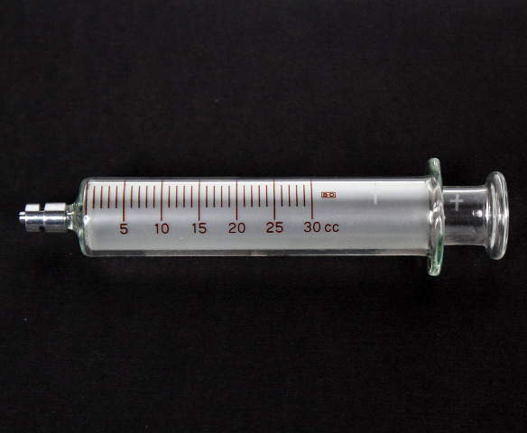 Becton Dickonson B-D Multi-Fit 30cc Glass Interchange Syringe w/ Luer Lock Tip
