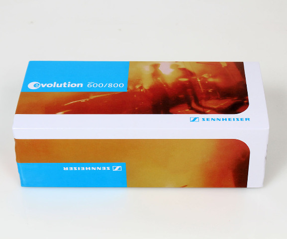 NEW Sennheiser e835S Dynamic Cardioid Live Performance Vocal Microphone