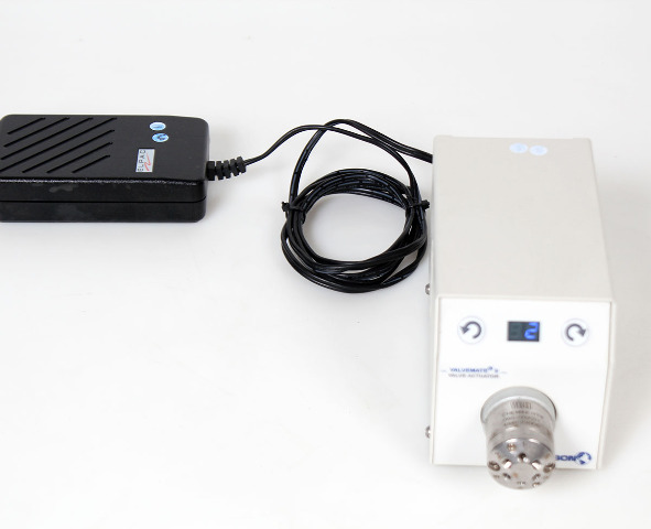 Gilson Valvemate II Valve Actuator w/ Vici Cheminert 09S-0022H, Power Supply