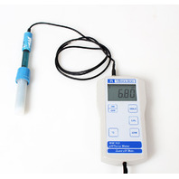 Milwaukee MW-102 Portable pH & Temperature Meter w/ SE-220 Probe + Warranty