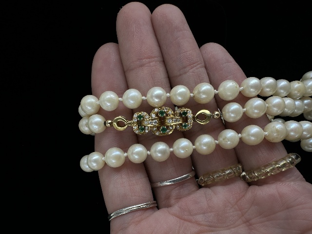 Collar De Esmeraldas Talladas Y Perla Cultivada - Cierre De Oro De 18K Para Mujeres