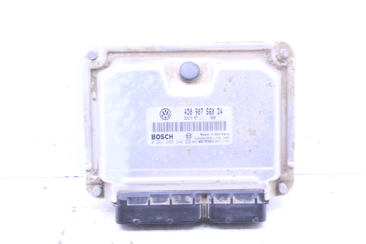 2004 Volkswagen Touareg Engine Computer Module ECU ECM DME 4D0907560DA OEM