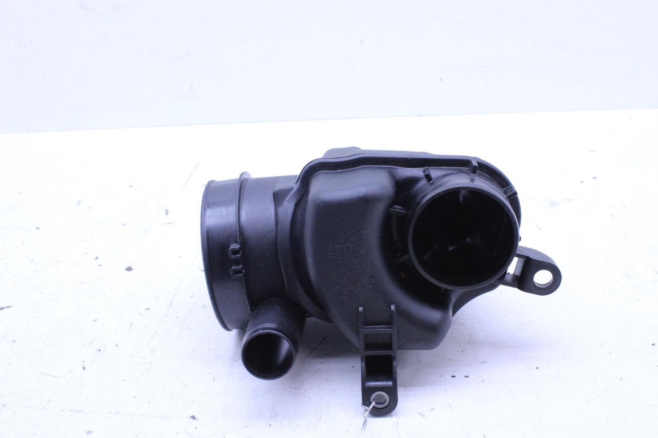 2012 2013 2014 2015 2016 BMW M5 M6 Air Intake Duct Tube Right 7843277 OEM