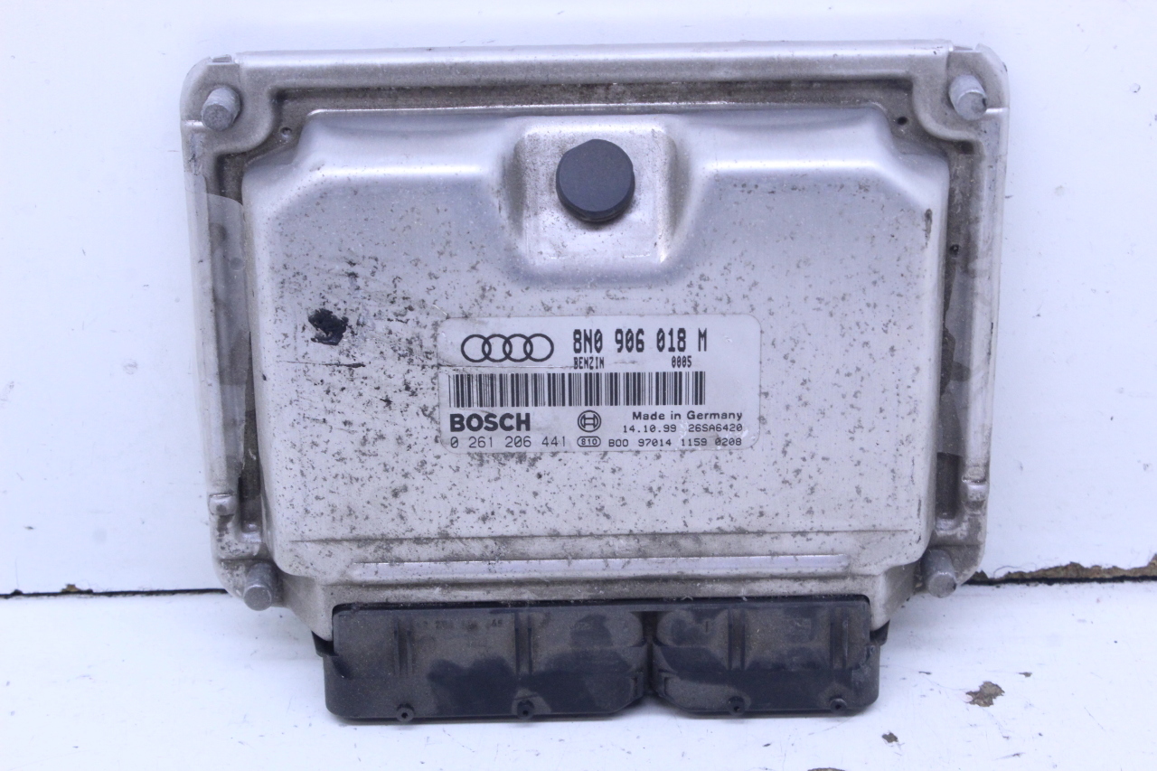 2000 Audi TT Engine Computer Module ECU ECM DME 8N0906018M OEM