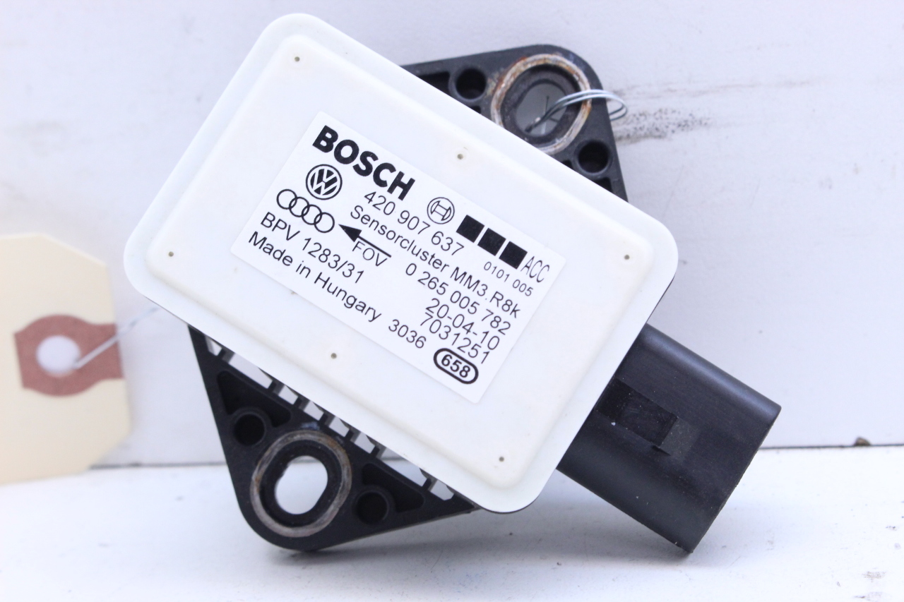 2008-2015 Audi R8 Yaw Rate Turn Sensor 420907637 OEM 17369-420907637