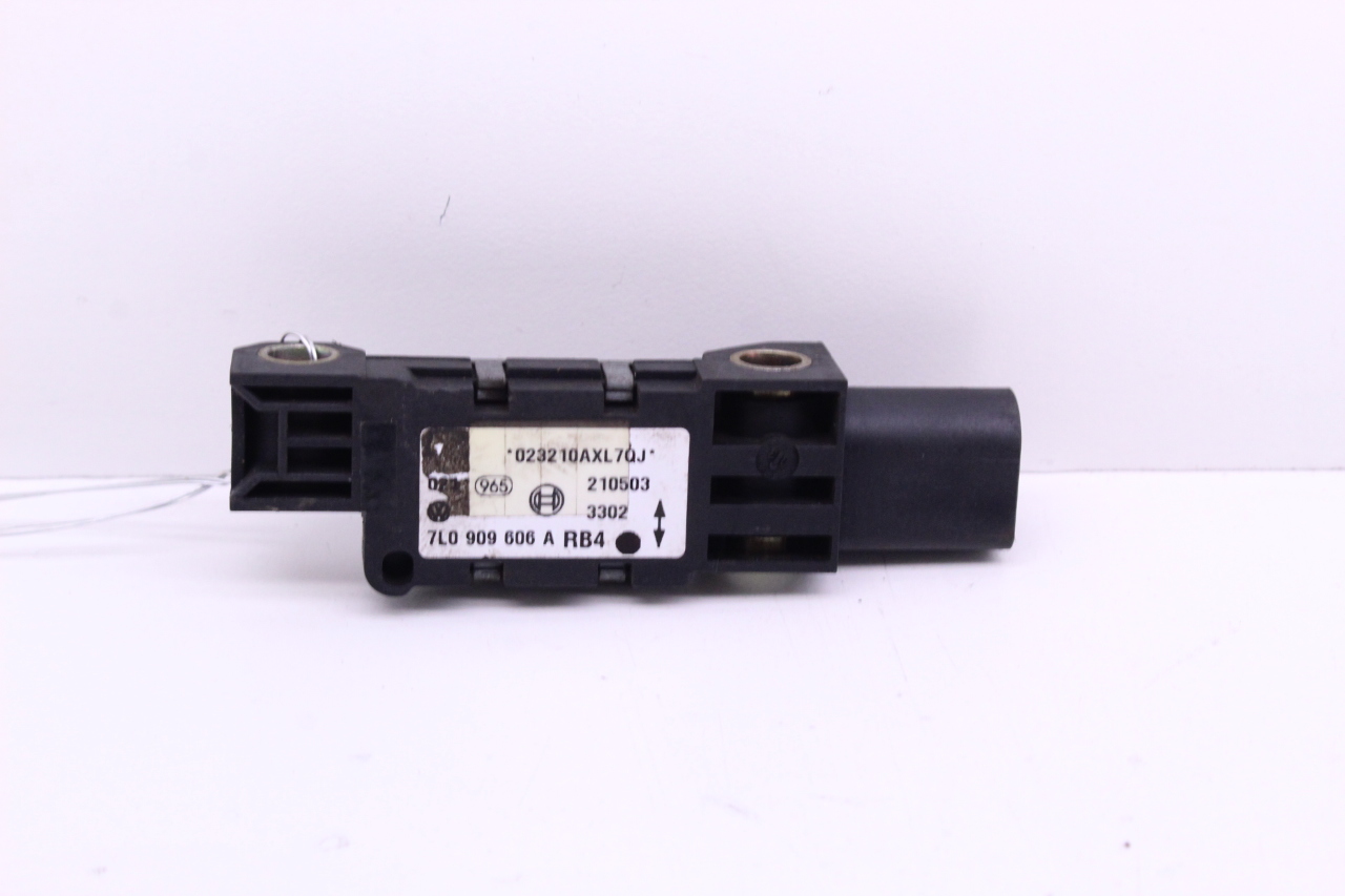 2004 Volkswagen Touareg V6 4dr 3.2 Crash Impact Sensor 17682-7L0909606A-1