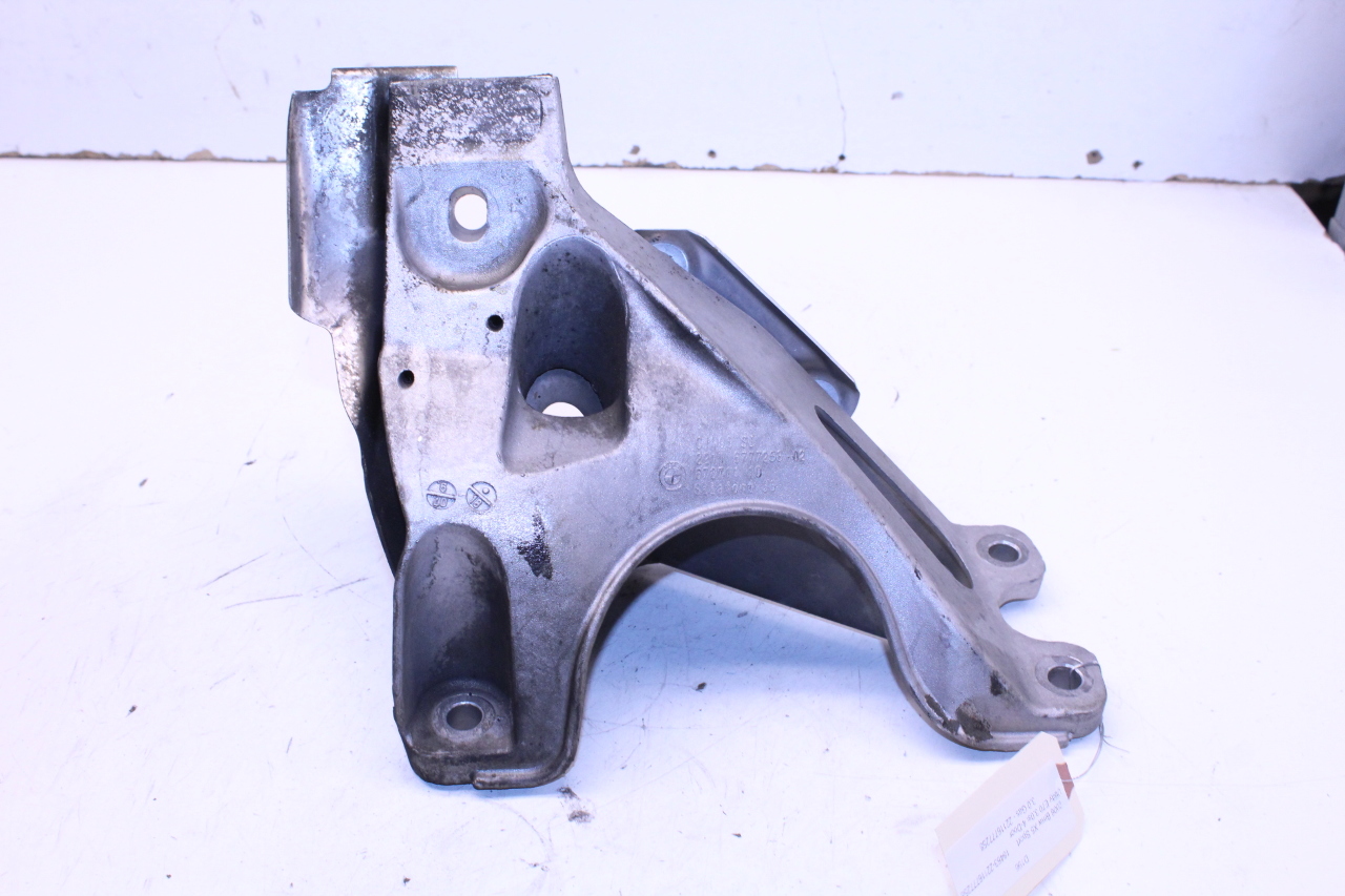 2007-2010 BMW X5 Right Engine Mount Support Bracket 22116777258 OEM