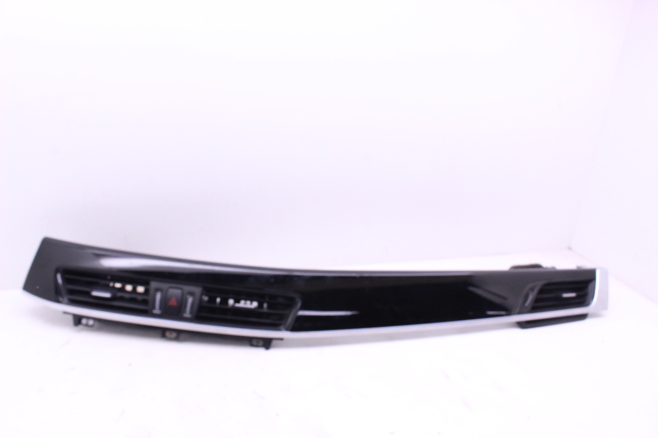 2016 2017 2018 Bmw X1 Center Dash Trim Moulding Center Air Vents 9332485 OEM
