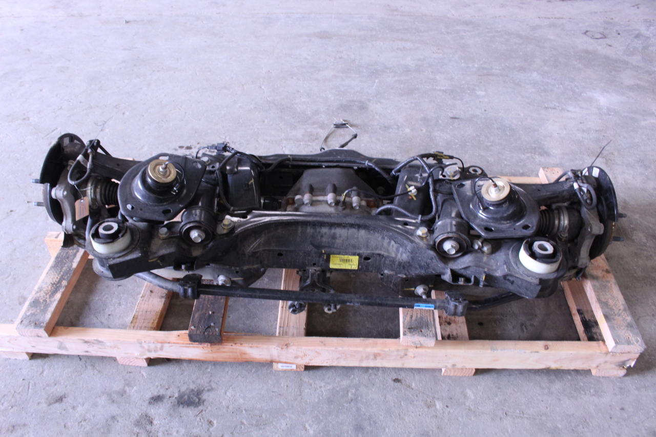 2012-2015 Camaro ZL1 Rear End Differential Suspension Complete Cradle 6 Speed OEM
