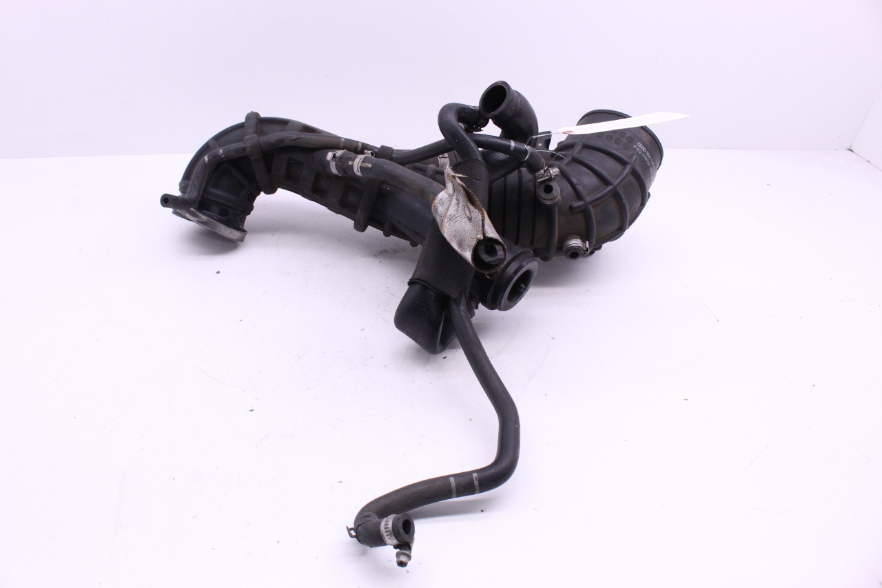 2003-2006 Audi TT 1.8 Air Intake Hose Duct Tube 06A133356P 19078-06A133356P