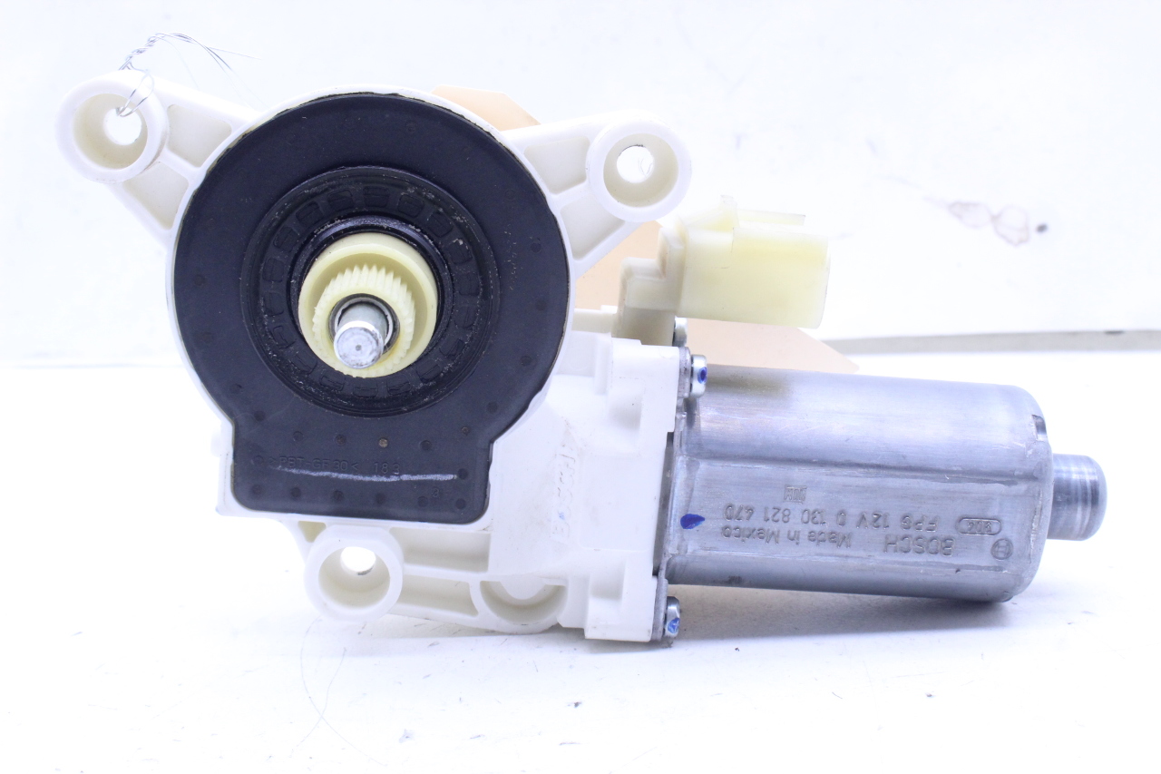 2009 Volkswagen Routan Right Front Window Motor 0130821470 OEM 19107-0130821470