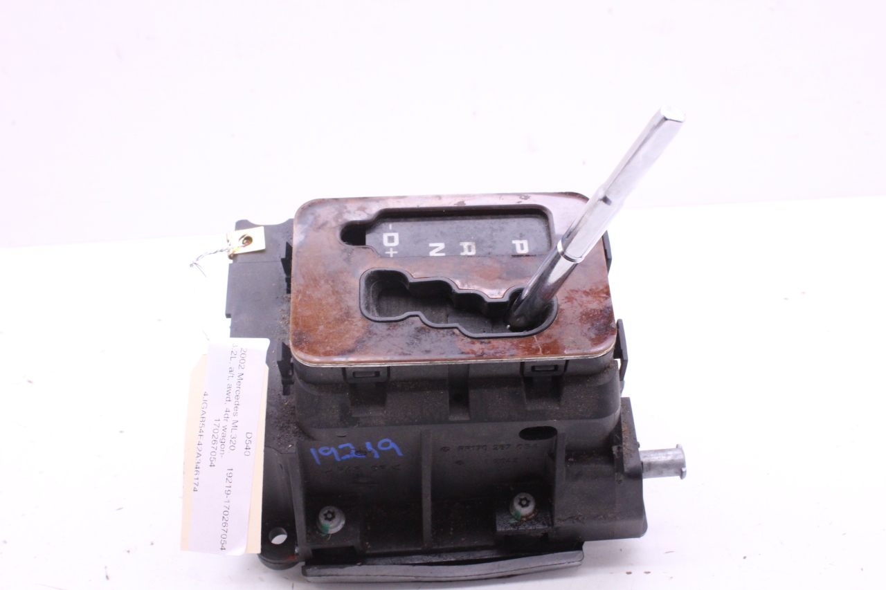 2000-2003 Mercedes Benz ML320 Automatic Transmission Shifter 170267054 OEM 19219-170267054