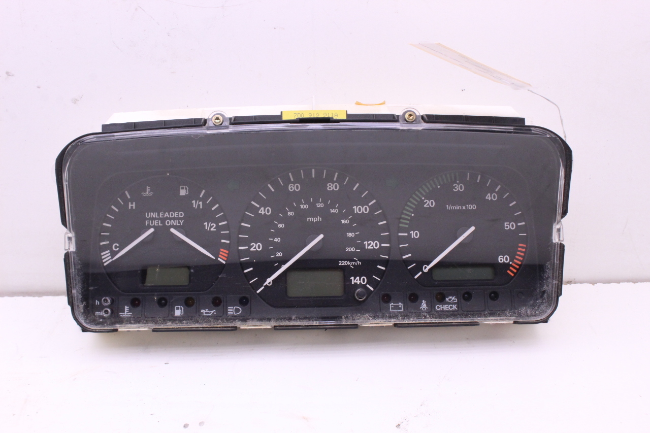 1998 1999 Volkswagen Eurovan Speedometer Instrument Cluster OEM