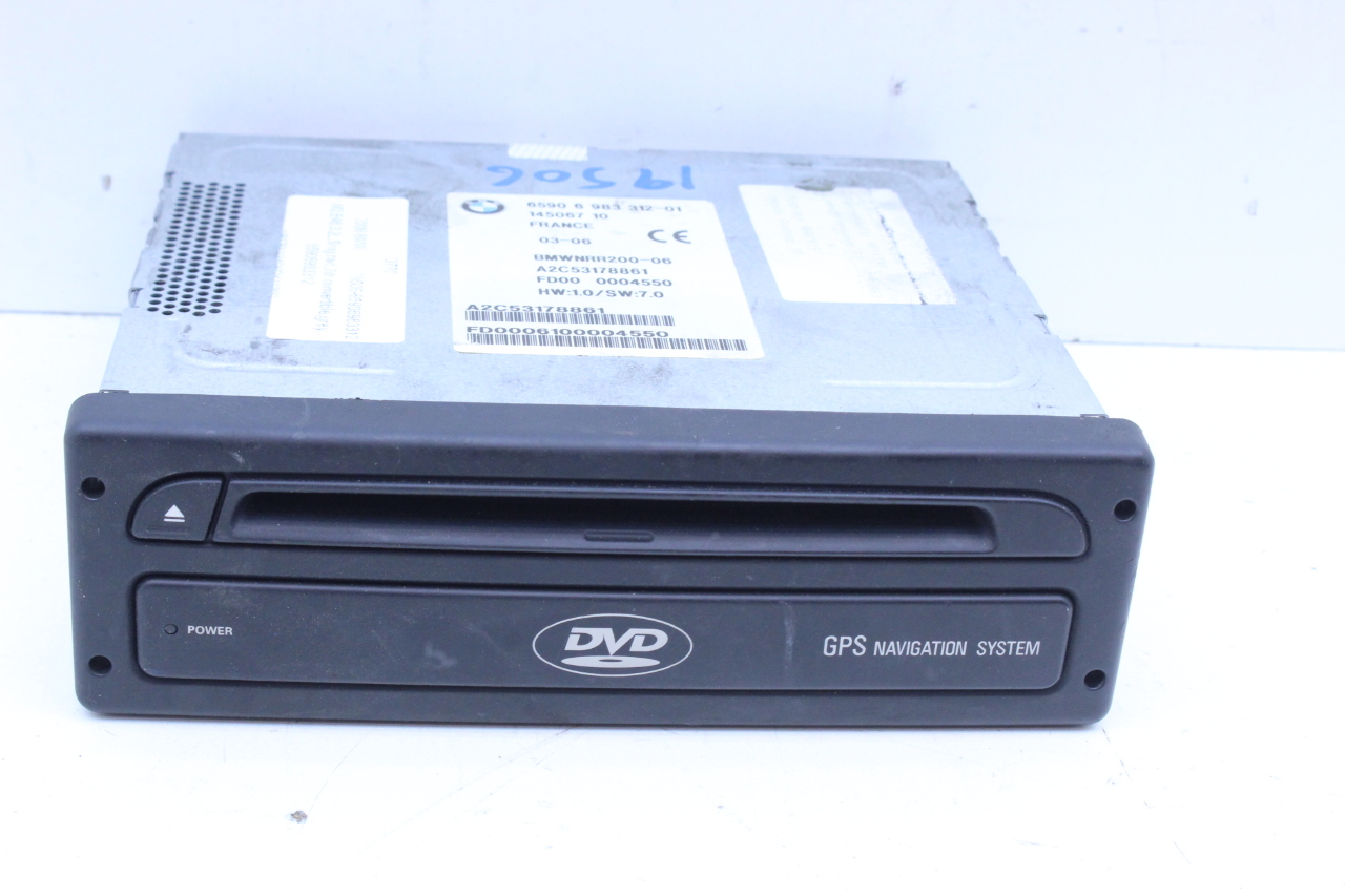 2004 2005 BMW 330i M3 X5 Navigation Player DVD Reader OEM