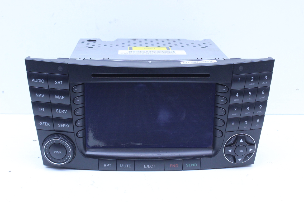 Mercedes Benz E280 E320 E350 E55 E550 E63 AM FM Radio Receiver Unit 2118202397 OEM