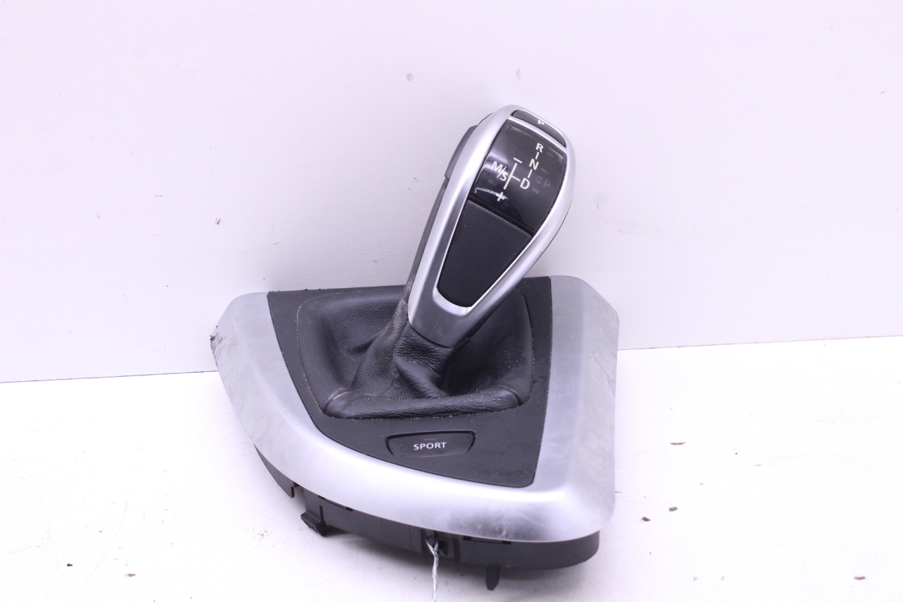 2011 2012 2013 BMW 128i 135i E82 E88 Automatic Shifter Surround Trim Bezel 9110645 OEM