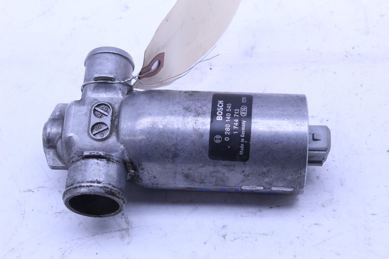 2000-2006 BMW X5 3.0 Air Idle Control T Valve - 13411744713 OEM