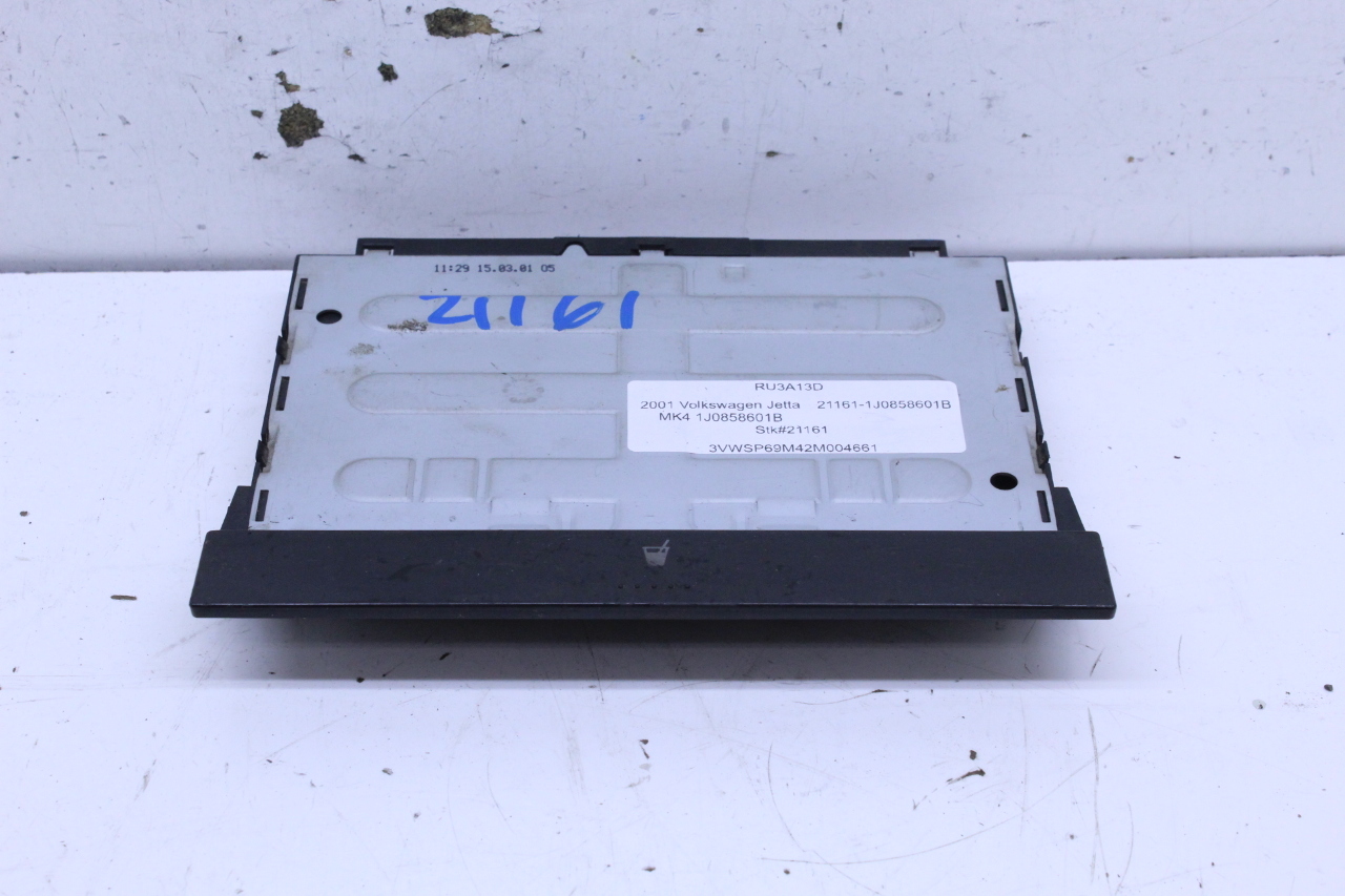 1999 2000 2001 2002 2003 2004 2005 Volkswagen Jetta Golf Dash Cup Holder OEM