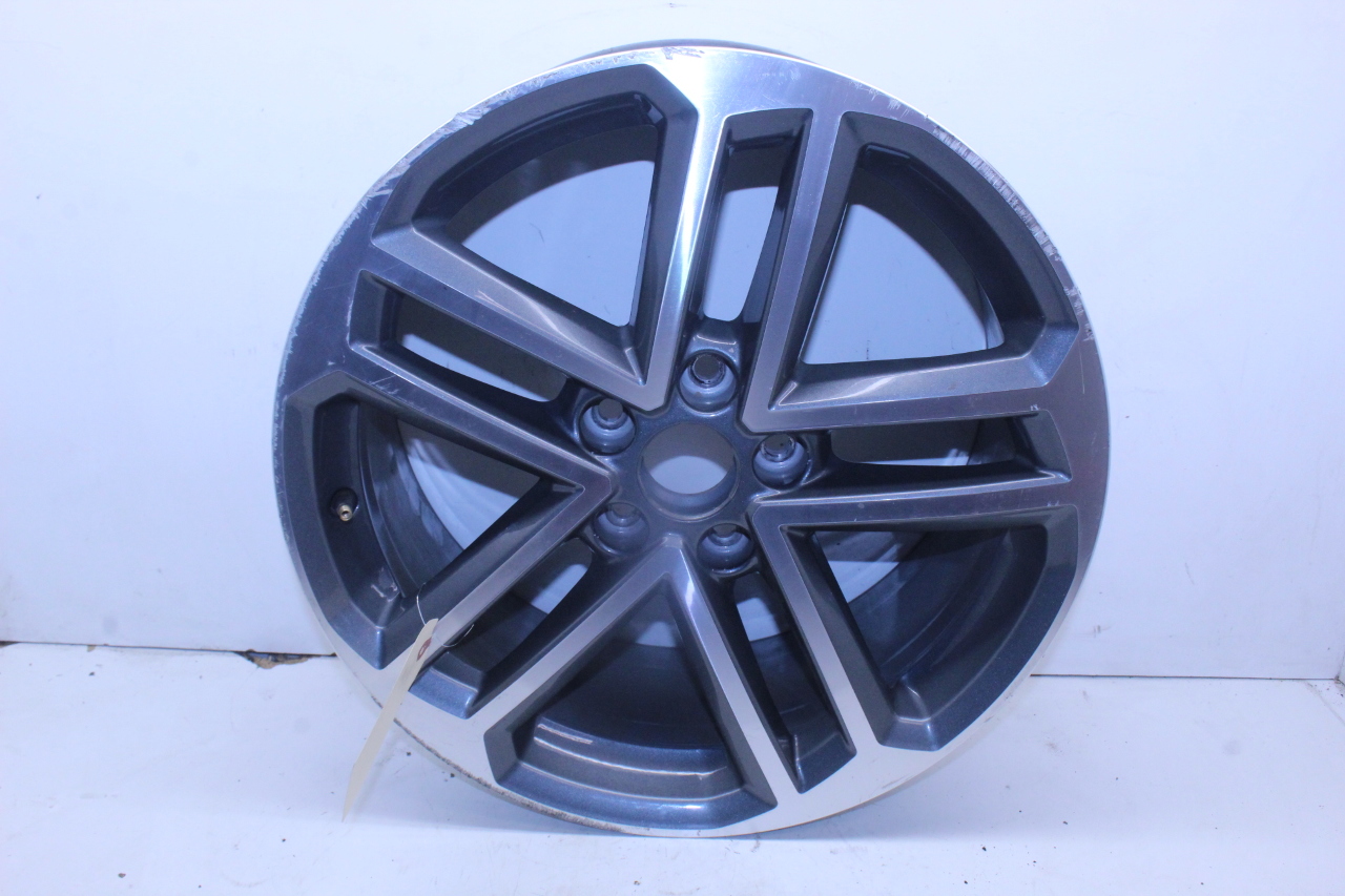 2017 - 2020 Audi A3 18 x 8, 5 Double Spoke Wheel 8V0601025DG OEM 8V0601025DG