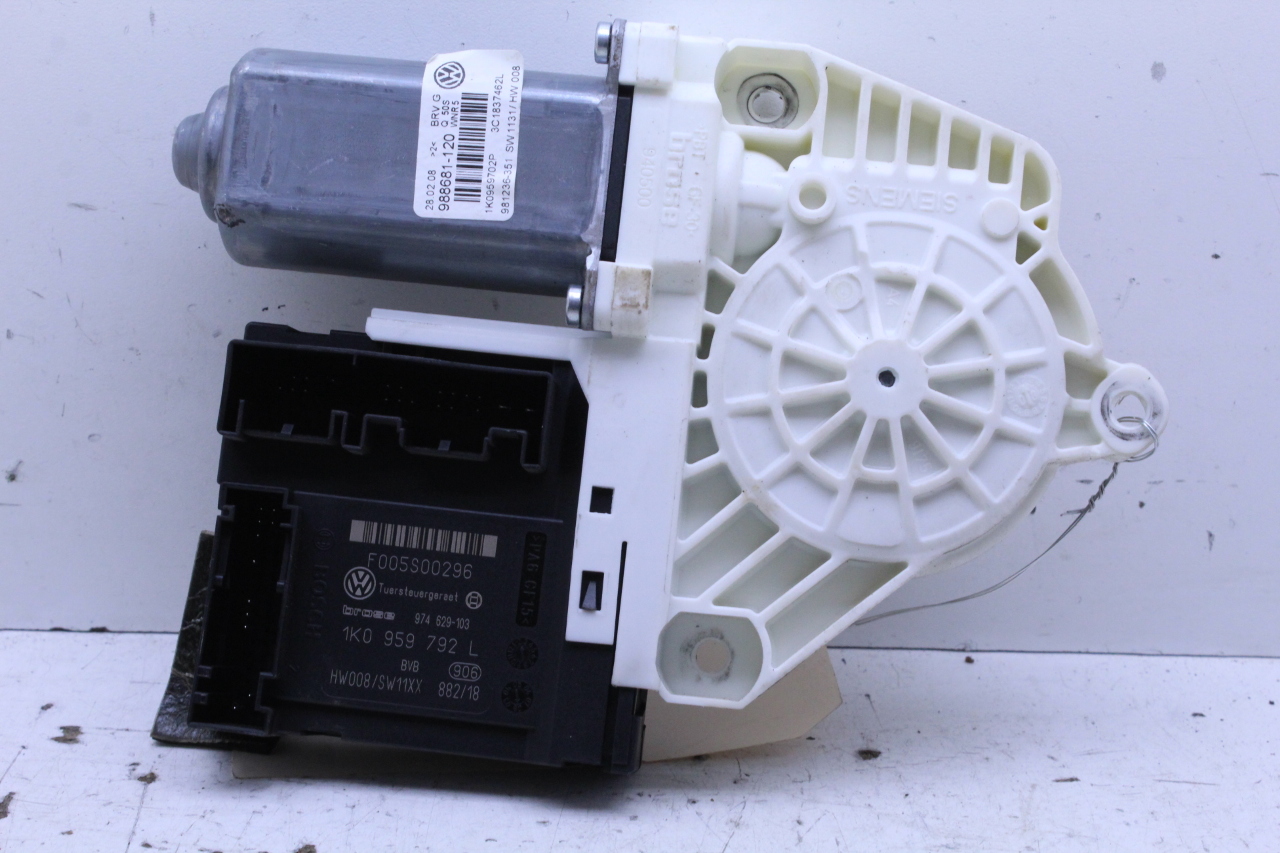 2007 2008 Volkswagen Passat Front Power Window Motor Right 1K0959792L OEM G20141-1K0959792L