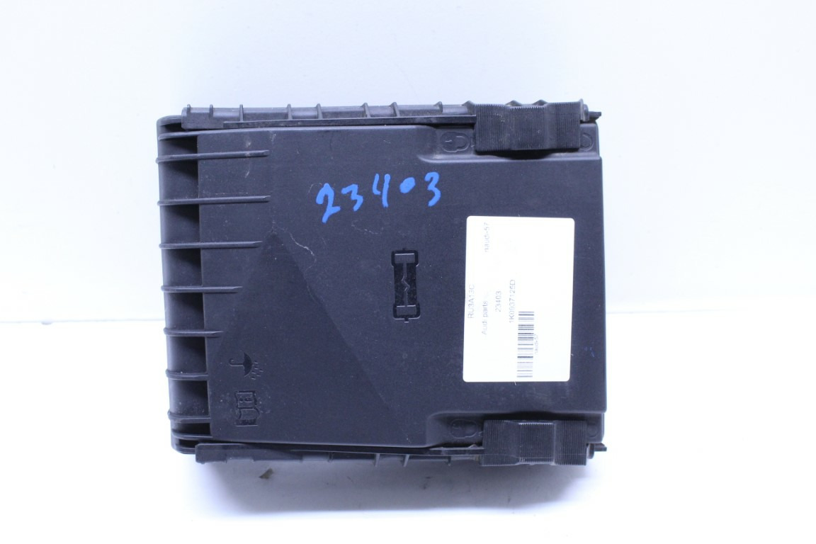 2010 Volkswagen Jetta Engine Compartment Fuse Box OEM