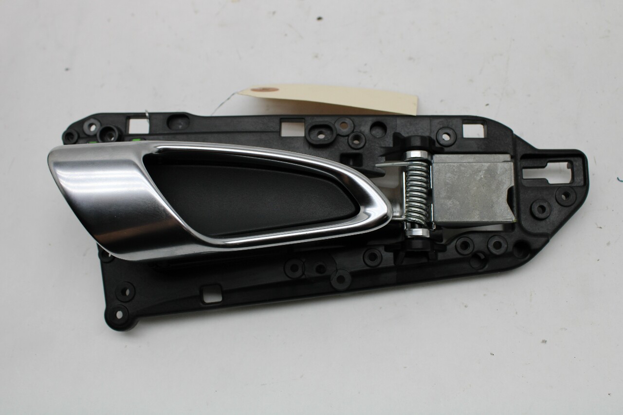 2013-2016 Porsche Boxster Cayman 981 Right Side Door Handle 98153764605 OEM