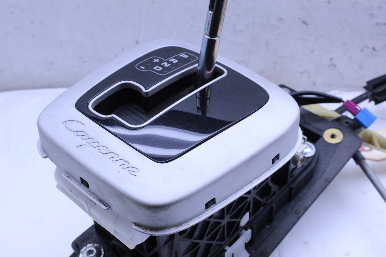 2003 2004 2005 2006 2008 2009 2010 Porsche Cayenne Gear Selector