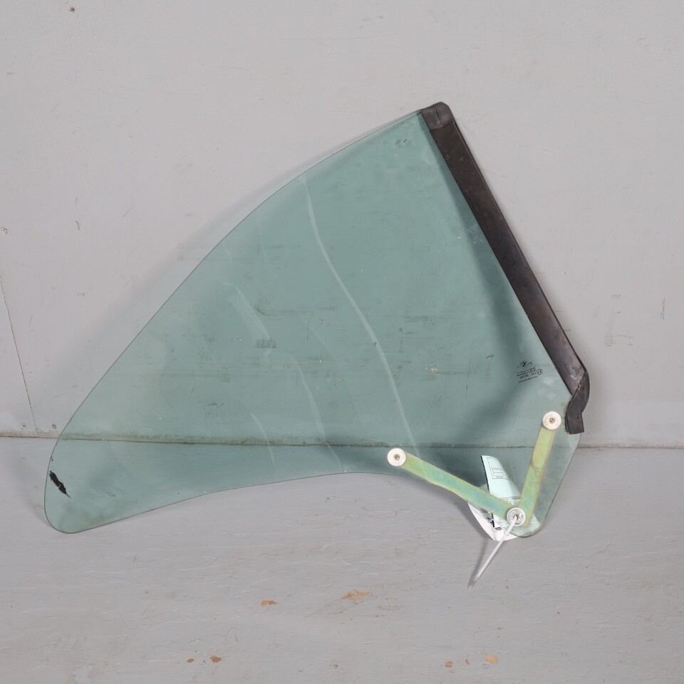 1991-1997 BMW 840ci 850ci E31 Left Quarter Window Glass OEM 51361970055
