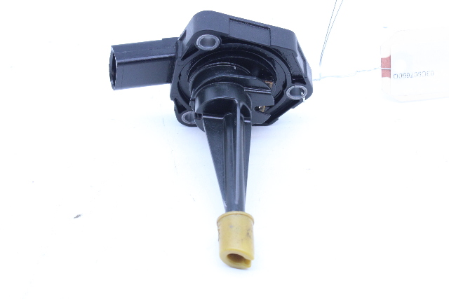 2013-2016 Audi A4 Oil Level Sensor 03C907660Q
