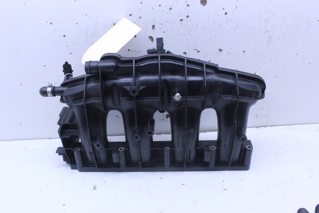 Audi A3 A4 TT Volkswagen EOS Golf GTI Jetta GLI Passat Intake Manifold 06F133201N
