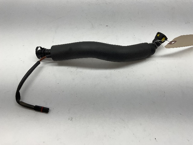 2005 BMW 330i Crankcase Vent Hose Line Pipe 7567801 OEM