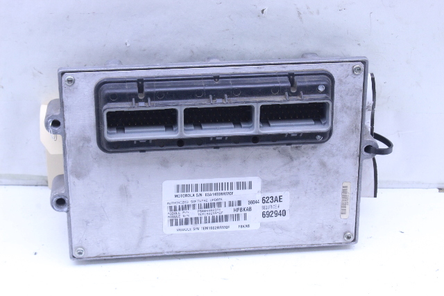 2003 Jeep Liberty 3.7 4 x 4 Engine Computer Module ECU ECM DME OEM