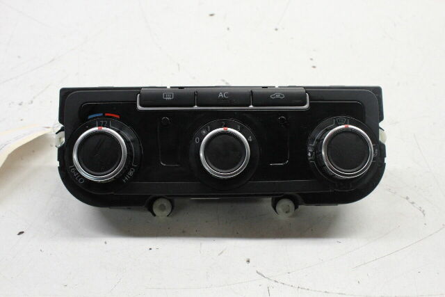 2010 Volkswagen Tiguan Heater AC Temperature Control Panel OEM
