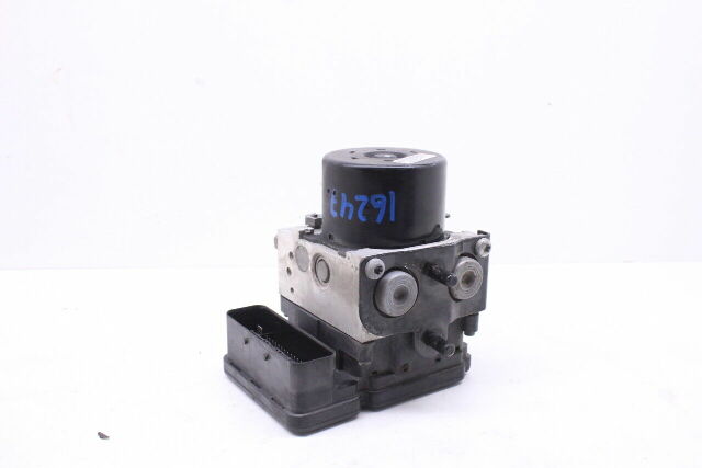2006 Jaguar Xj8L Anti-Lock Brake System ABS Pump - 5W93-2C405-AD OEM