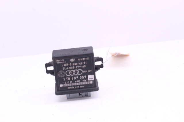 2006 Volkswagen Golf GTI Headlight HID Computer Module OEM