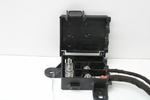 2011 Audi R8 Fuse Box Fuse Holder Power Module OEM