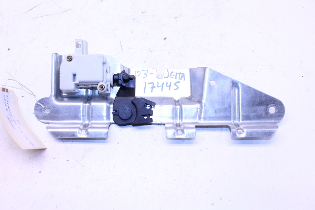 2003 Volkswagen Jetta GLS Sedan 4dr 2.0 Trunk Latch Lock Actuator OEM