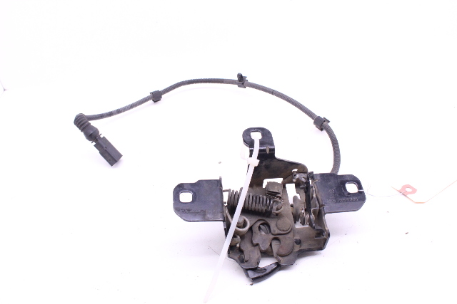 1999 2000 2001 2002 2003 2004 Volkswagen Jetta Hood Lock Latch 1J0823509C OEM
