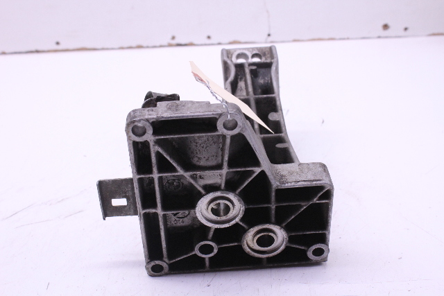 1999 2000 2001 2002 BMW 540i 740i Engine Motor Mount Bracket Left OEM
