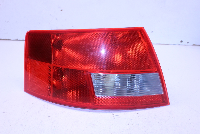2004 2005 Audi A4 S4 Tail Light Lamp Left Convertible 8H0945095B OEM