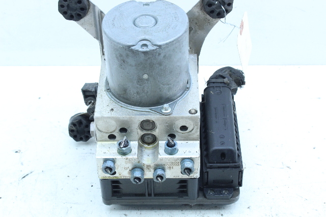 2011 BMW 528i 535i 550i ABS Anti Lock Brake Pump 34516797045 OEM