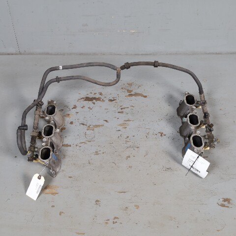 2002-2005 Porsche 911 996 3.6 Fuel Rail Inectors Intake Plenum OEM 9961101017R