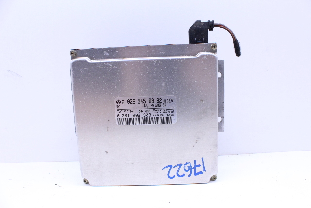 2000 Mercedes Benz S500 Engine Computer Module ECU ECM DME A0265456932 OEM